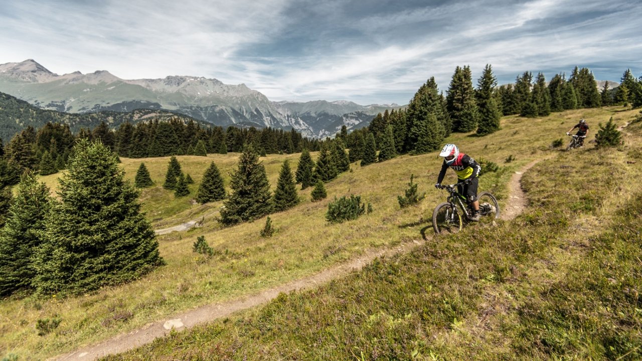 Enduro-Biken in Nauders, © Nauders Tourismus/Andreas Vigl