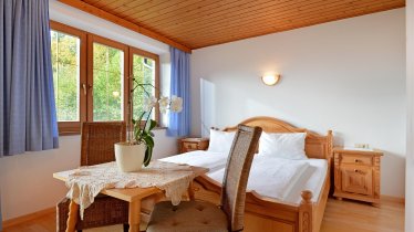 Ferienwohnung-Haus-Alpenrose-Scheffau-Anita-Feger-