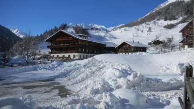 Redlerhof im Winter, © B:E: