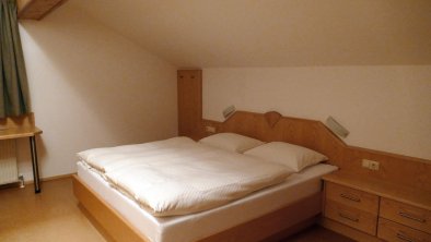 Schlafzimmer_1_Haus Praxmarer