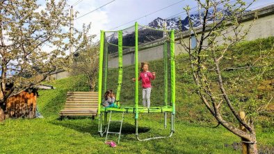 Spielplatz_Trampolin, © Marcel Golmejer