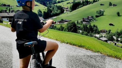 alpbachloft_alpbachtal_gabrielmitebike, © Anna-Christina Moser