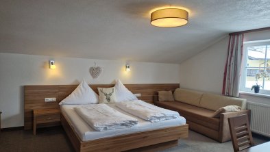 Thaneller Schlafzimmer 2