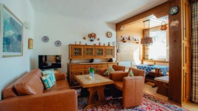 Appartement Tirol mit Hallenbad und Sauna by MoniCare, © bookingcom