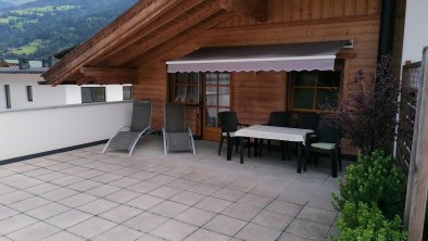 Zillertal-Aschau-Ferienwohnung-Wanger-Top2-Terrass