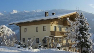 Haus im Winter