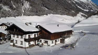 Bio Berghof im Winter