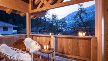 Griena_Naturchalets_Dorf_Haus_768b_Mayrhofen_Balko