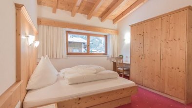 Schlafzimmer_Alpenrose