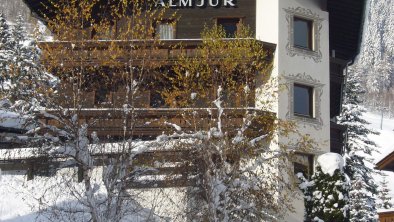 Winteransicht_Hotel_Almjur