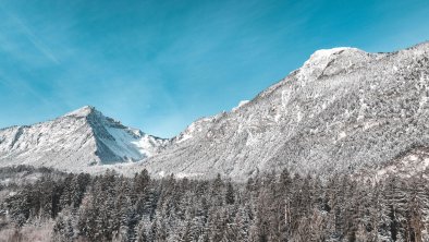 sunny_mountain_alpbachtal_ausblick_rofan