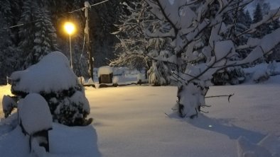 unser Garten im Winter