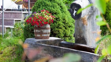 Brunnen beim Haus