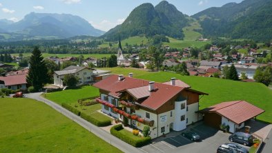 Blick zum Kaisergbirge