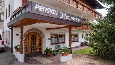 Pension_Obermoser_Bruggbaeckweg_7_St_Johann_Eingan