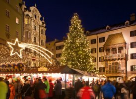 Christkindlmarkt in der Innsbrucker Altstadt, © TVB Innsbruck/Christof Lackner