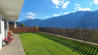 Ausblick von der Wohnung taleinwärts