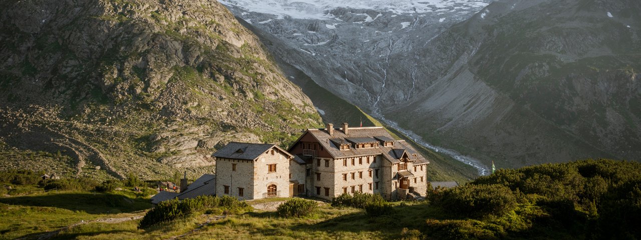 Die Berliner Hütte, © Tirol Werbung / Schwarz Jens