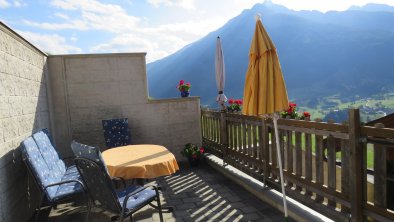 Unterkunft-Matrei-Osttirol-Egger-Terrasse (C) Egge