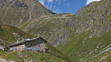 Amberger Hütte in den Stubaier Alpen, © Anton Thaler