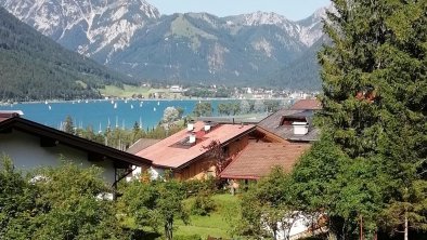 Landhaus Lechner Ausblick vom Balkon/Garten