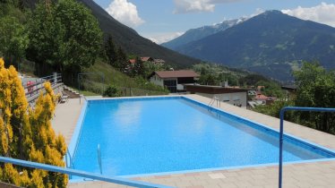 Schwimmbad Grins, © TVB Tirol West/Franz Maaß