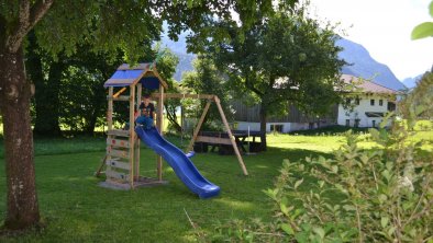 Ferienwohnung Hinterwinkl - Spielplatz, © Ferienwohnung Hinterwinkl