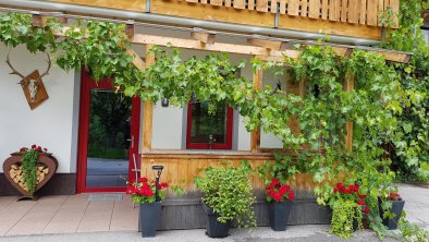 Neuhaushof Hippach - Terrasse Gartenblick