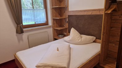 Einbettzimmer mit französischem Bett