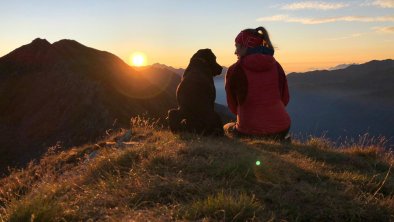 Sonnenaufgang am Berg