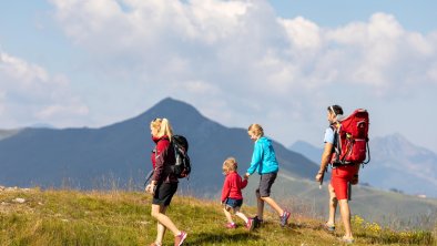 Skijuwel_Familienwandern_WildschoÌˆnau_HR_40 (Ande