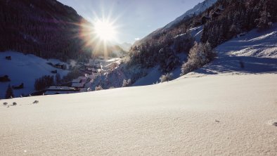 ferien-wohnen_Wintersonne_Paznaun_apart.mattle.