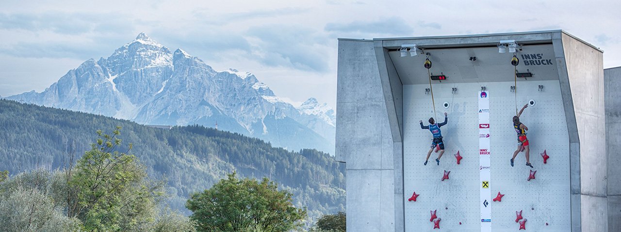 Autobelay Routen auf der Outdoor Speed Wand - Kletterzentrum Innsbruck