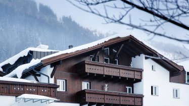 VALLUGA Hotel | Winter Außenansicht