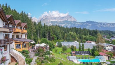 3 Sterne Hotel mit großem Garten und Pool