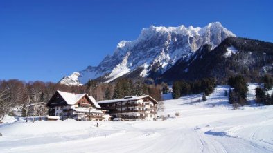 Hotel von Piste aus