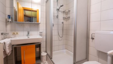 Dusche Schlafzimmer II