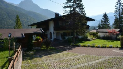 Haus im Sommer