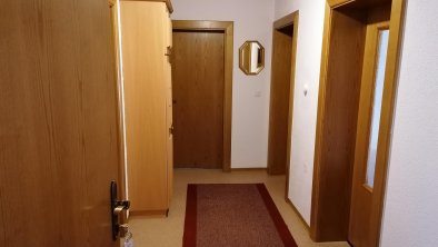 Zillertal-Aschau-Ferienwohnung-wanger-Hausgang