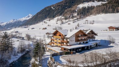 hotel_rastbichlhof_stubaital_winteransicht_ost_168