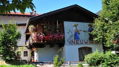 Neuwirt Tracht