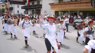 Holzschuhdirndl