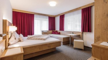 Appartement Brunnenkogl Dreibettzimmer