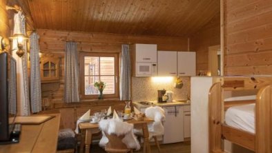 Uriges Chalet 4, © bookingcom