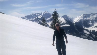 Winterwandern im Tiefschnee Alpbachtal, © Haus Theresia