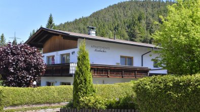 Seitenansicht Sommer Haus Krabacher Seefeld, © Anton Hiltpolt