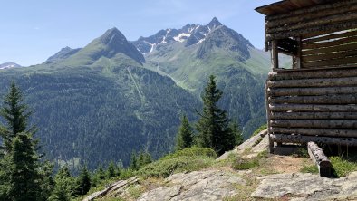 Apart Armin Oetztal Sommer