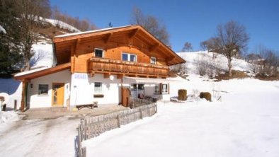 Apartment with balcony in Brixen in Thale Tyrol, © bookingcom