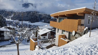 Seitenansicht Gebäude Winter