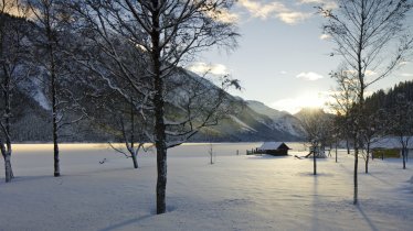 Winterstimmung am Plansee in der Naturparkregion Reutte, © Naturparkregion Reutte/Robert Eder